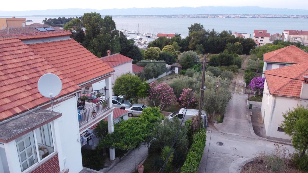 Apartman Sara Preko Exterior foto